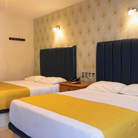 Hotel Maioris El Diez Culiacán מראה חיצוני תמונה
