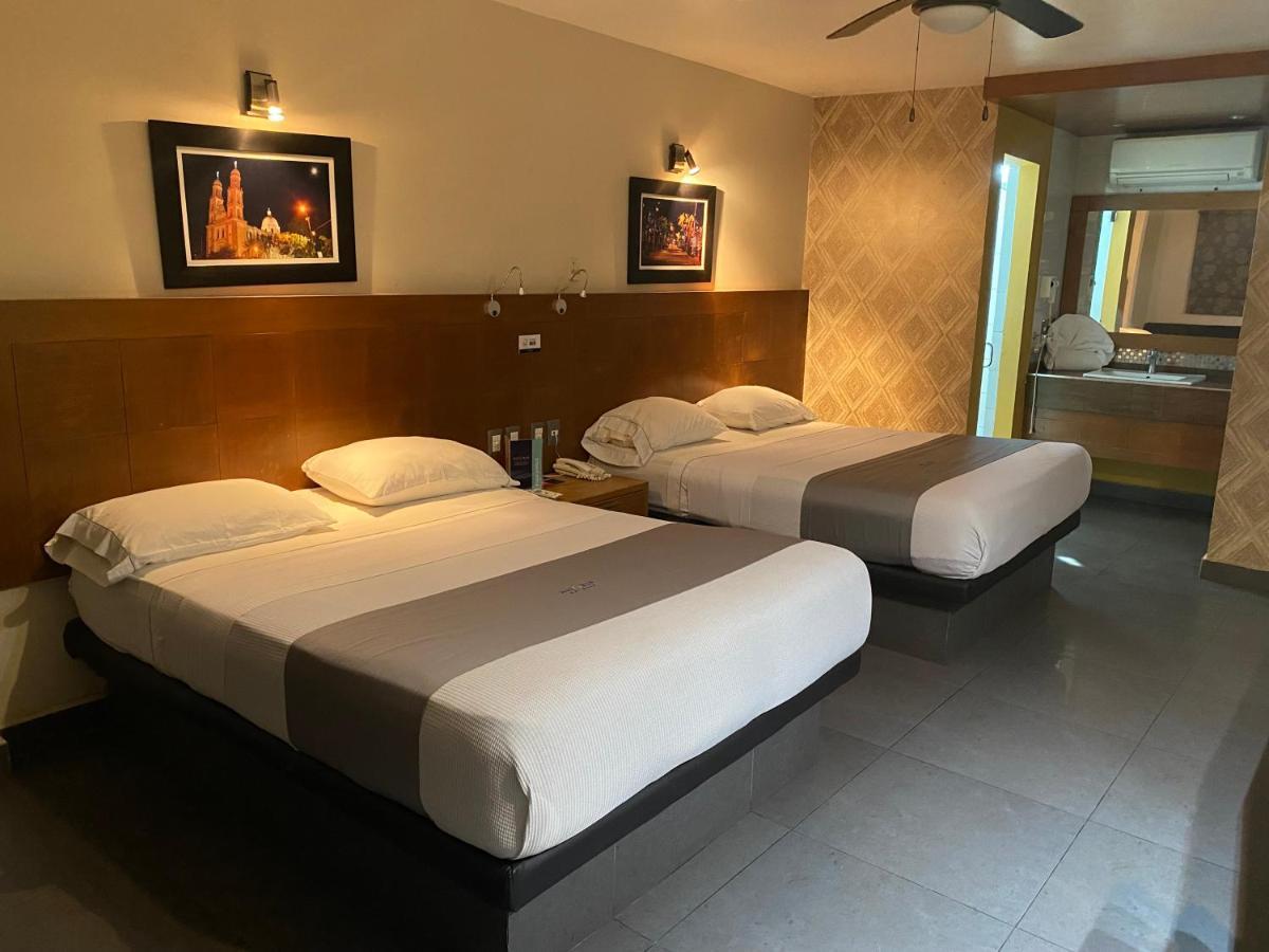 Hotel Maioris El Diez Culiacán מראה חיצוני תמונה
