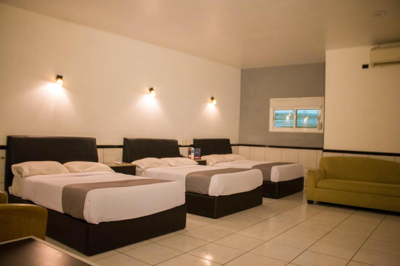 Hotel Maioris El Diez Culiacán מראה חיצוני תמונה