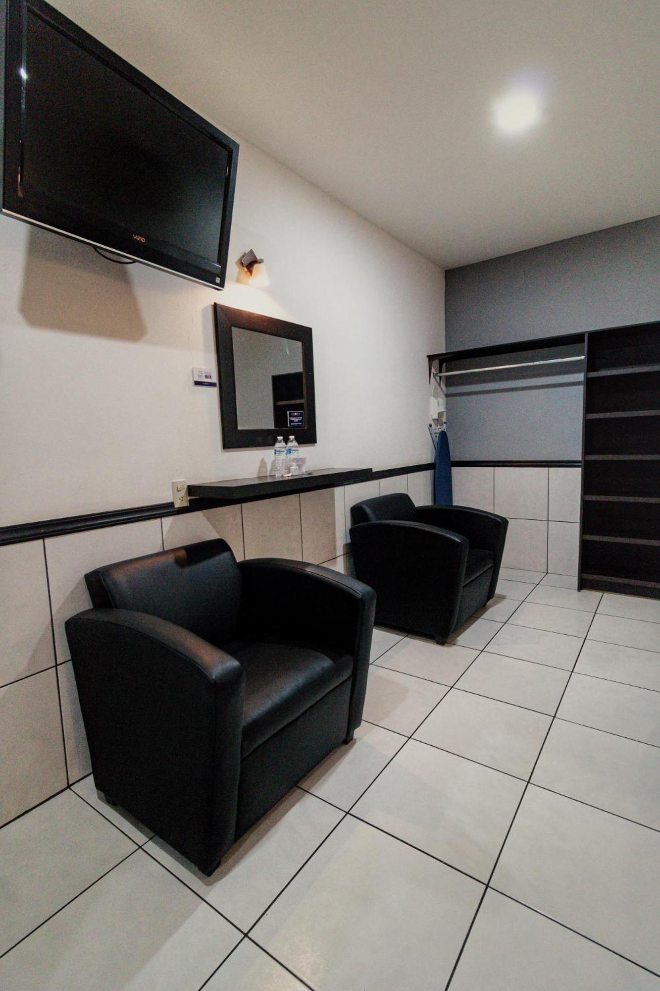 Hotel Maioris El Diez Culiacán מראה חיצוני תמונה