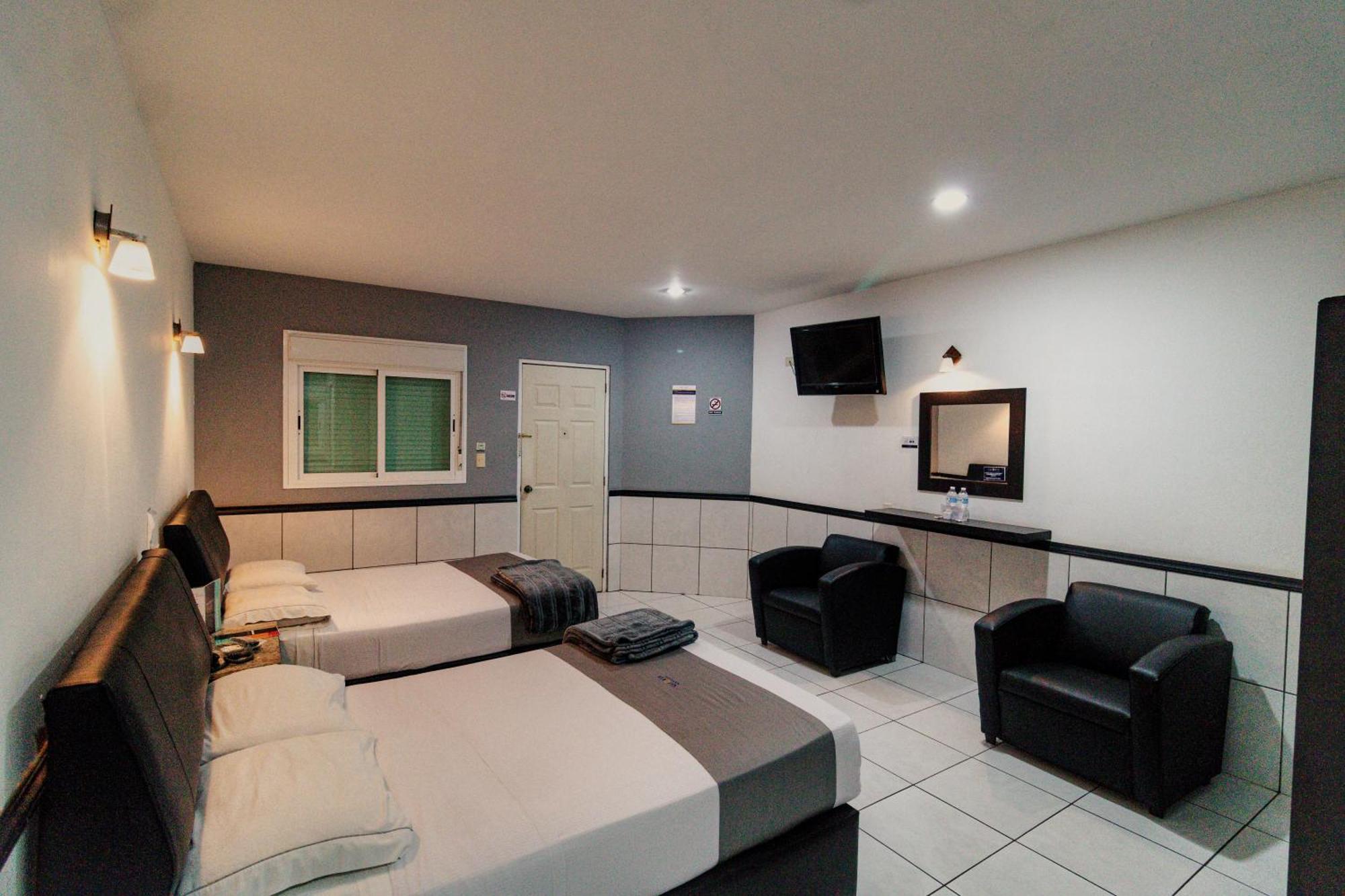 Hotel Maioris El Diez Culiacán מראה חיצוני תמונה
